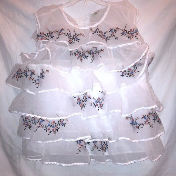 NWT - Seen Worn Kept Embroidered Flutter Top - Picture 1 of 6